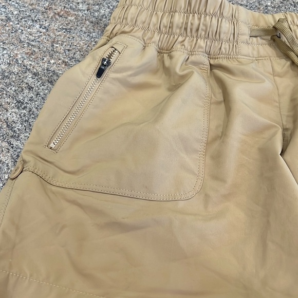 Ascend, shorts, size medium - Picture 2 of 7